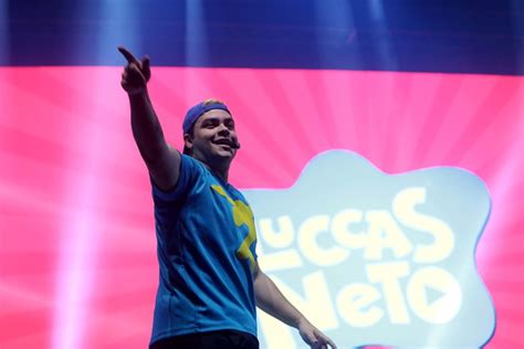 luccas neto fortuna|Luccas Neto: quem é o jovem que montou um dos maiores.